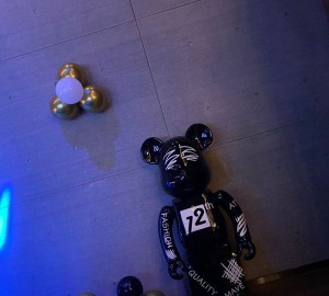 探索周边夜生活：精选附近夜总会与KTV娱乐指南